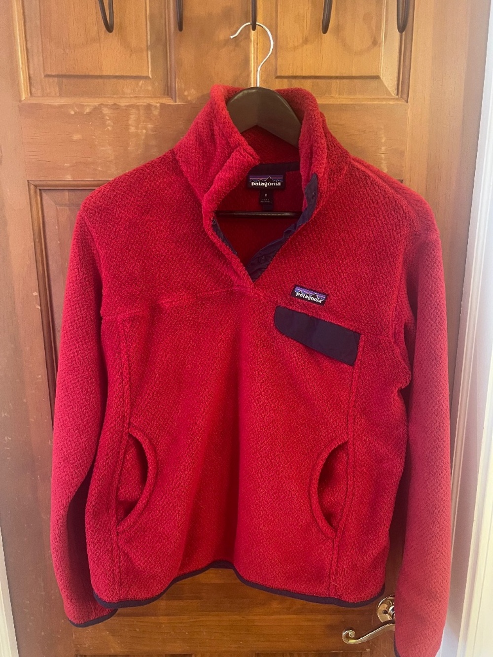 Pre-owned Patagonia Re-Tool pullover in red